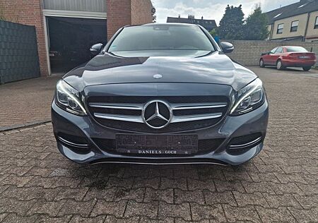 Mercedes-Benz C 220 d Lim. BlueTec /LEDER/LED/NAVI/AVANTGARDE
