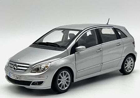 Mercedes-Benz B 200 -