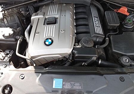 BMW 530i A -