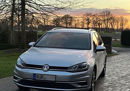 VW Golf Volkswagen 2.0 TDI DSG Sound Variant Sound