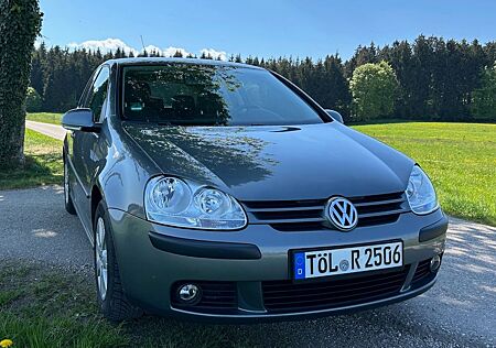 VW Golf Volkswagen 1.4 Trendline - 1. Hand, sehr gepflegt