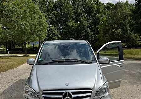 Mercedes-Benz Viano 3.0 CDI AMBIENTE EDITION lang AMBIENTE...