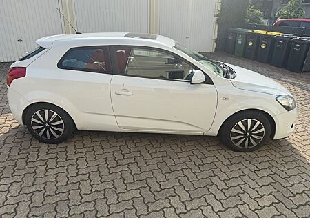 Kia Cee'd Ceed 1.6 KLIMAAUTOMATIK 17 ZOLL