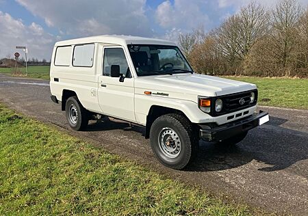 Toyota Land Cruiser HZJ 78 Wohnmobil STHZ AHK TOPPPPPPP