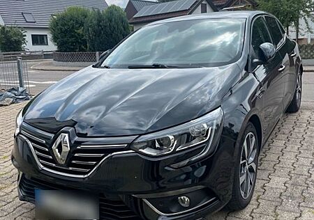 Renault Megane 1.2 1.Hand nur 37.000 km Kamera