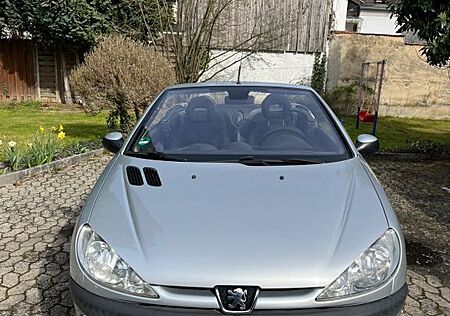 Peugeot 206 CC Cabrio SOFORT FAHRBEREIT TÜV 05/27