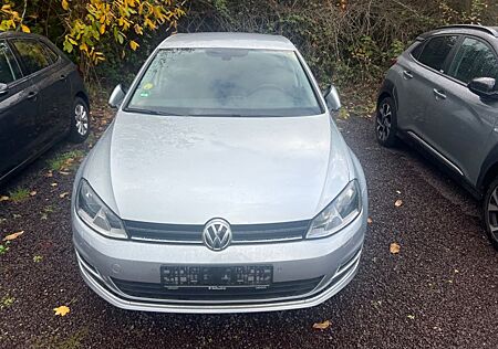 VW Golf Volkswagen VII Lim. Allstar BMT