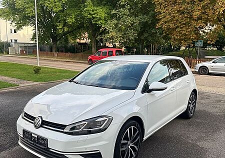 VW Golf Volkswagen 7.5 TSI | Dynaudio | ACC + Spurhalte