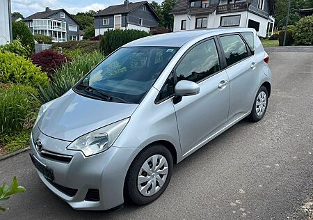 Toyota Verso-S 1,33-l-Dual-VVT Multidrive S Comfort