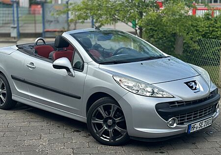 Peugeot 207 CC Platinum 150 THP Platinium
