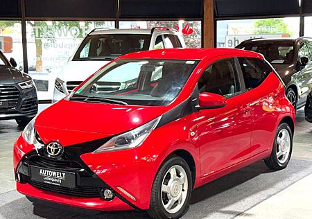 Toyota Aygo (X) -play touch KLIMA-KAMERA-SERVO-TEMPOMAT