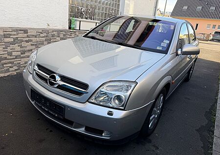 Opel Vectra 2.2 16V Elegance