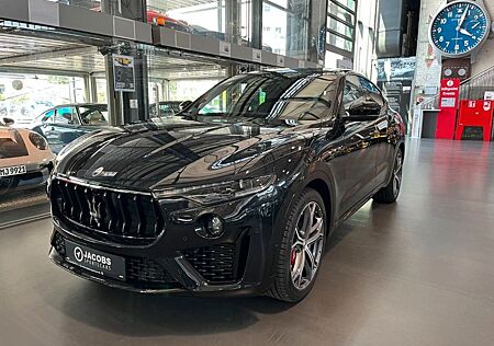 Maserati Levante 3.0 V6 430HP Modena S PANO Navi