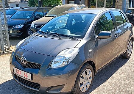 Toyota Yaris Cool /1. Hand/ Klimaanlage/