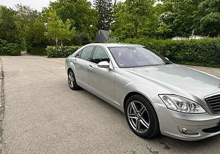 Mercedes-Benz S 350 -