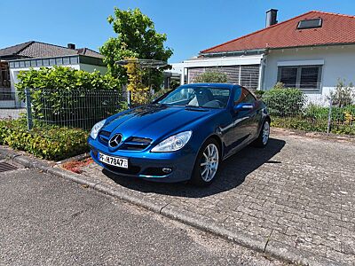 Mercedes-Benz SLK 350 - wenig Kilometer, viele Extras, top