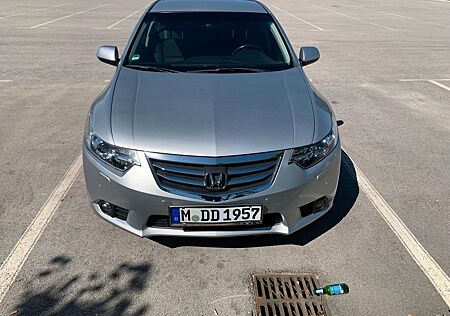 Honda Accord 2.0 Elegance