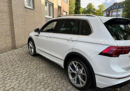 VW Tiguan Volkswagen 2.0 TSI OPF DSG 4MOTION R R
