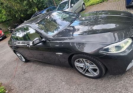 BMW 550i -
