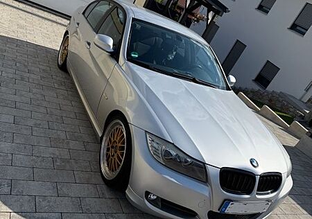 BMW 318i