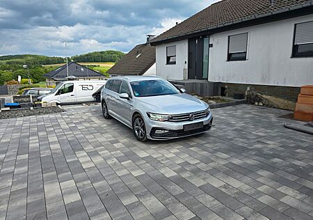 VW Passat Variant Volkswagen 2.0 TDI SCR DSG R Line Vari...