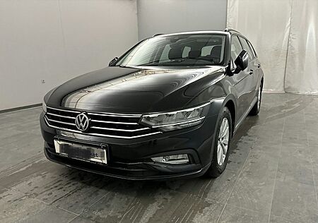 VW Passat Variant Volkswagen Basis