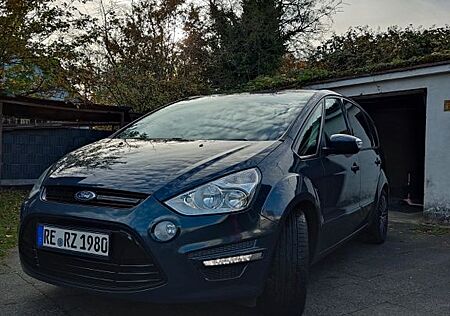 Ford S-Max 2,0 TDCi 120kW DPF Trend Trend