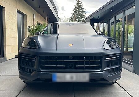 Porsche Cayenne gebraucht kaufen Porsche Cayenne Coupe Turbo E-Hybrid mit GT-Paket KD NEU