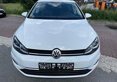 VW Golf Volkswagen Variant Highline BMT 1,5TSi Navi,SHZ,ACC,AH