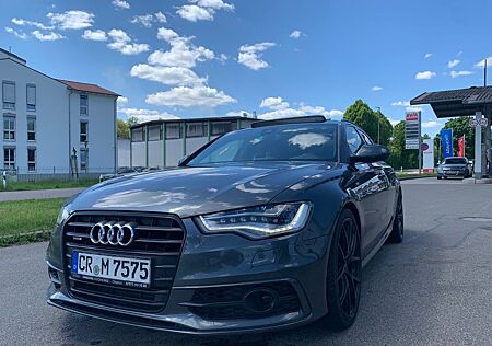 Audi A6 Avant 3,0 TDI quattro S-Line/PANORAMA/KAMERA