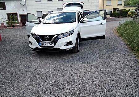 Nissan Qashqai 1.2 DIG-T Tekna Tekna