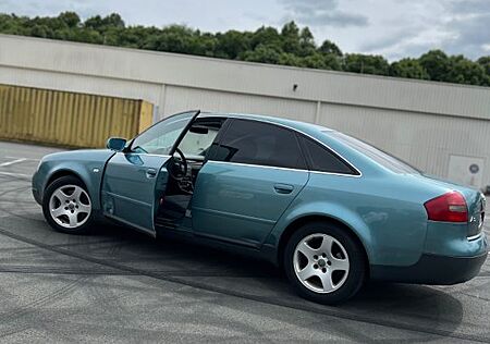 Audi A6 2.4 multitronic -