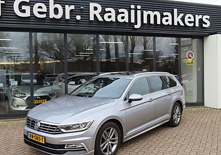VW Passat Variant Volkswagen 1.6 TDI Highline R-Line*Panorama*