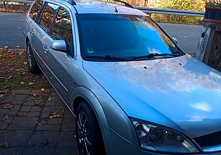 Ford Mondeo 1.8 92 kW Ghia Ghia