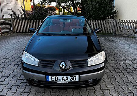 Renault Megane Coupé-Cabriolet Conf. Dynamique 2.0 1...