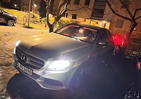 Mercedes-Benz C 180 EXCLUSIVE EXCLUSIVE