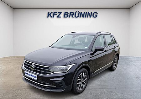 VW Tiguan Volkswagen 1.5 TSI Life Navi LED ACC SHZ PDC Alu 17