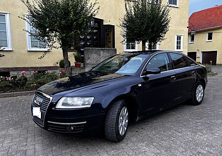 Audi A6 2.4 -