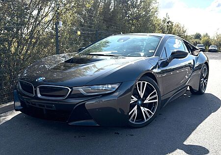 BMW i8 Coupe