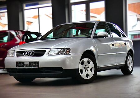 Audi A3 1.6 Auto Ambiente