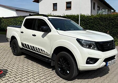 Nissan Navara NP 300 N-Guard 4 x 4