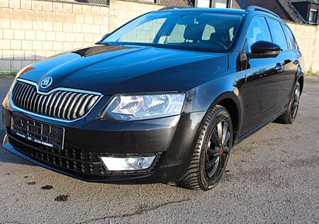 Skoda Octavia Combi Ambition 1.6 TDI*NAVI*PDC*SHZ*