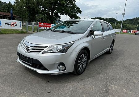 Toyota Avensis Kombi Edition 1,8 16V 108 kW / Kamera