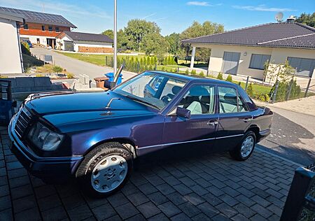 Mercedes-Benz E 200 CLASSIC Classic