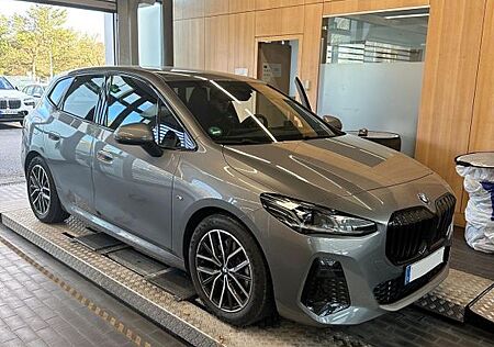 BMW 223ix Active Tourer M Sportpaket Head Up