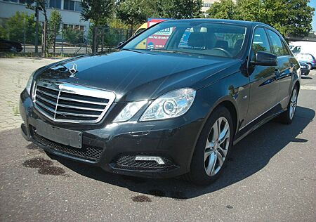 Mercedes-Benz E 250 CDI BlueEF Avantgarde 12000Netto Leder
