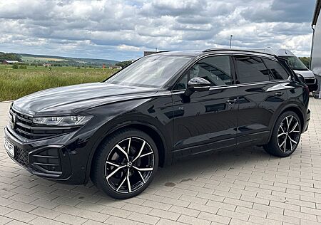VW Touareg Volkswagen 3.0 TDI R-Line +AHK-STH+DYNAUDIO+PANO