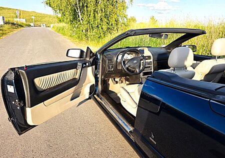 Opel Astra Cabrio 2.2 TÜV NEU - Vollleder