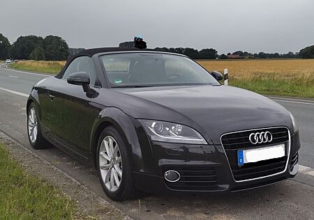 Audi TT Roadster 1.8 TFSI Navi Leder scheckheftgepfl