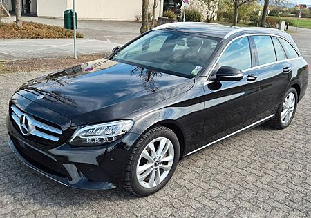 Mercedes-Benz C 220 d T Autom. -